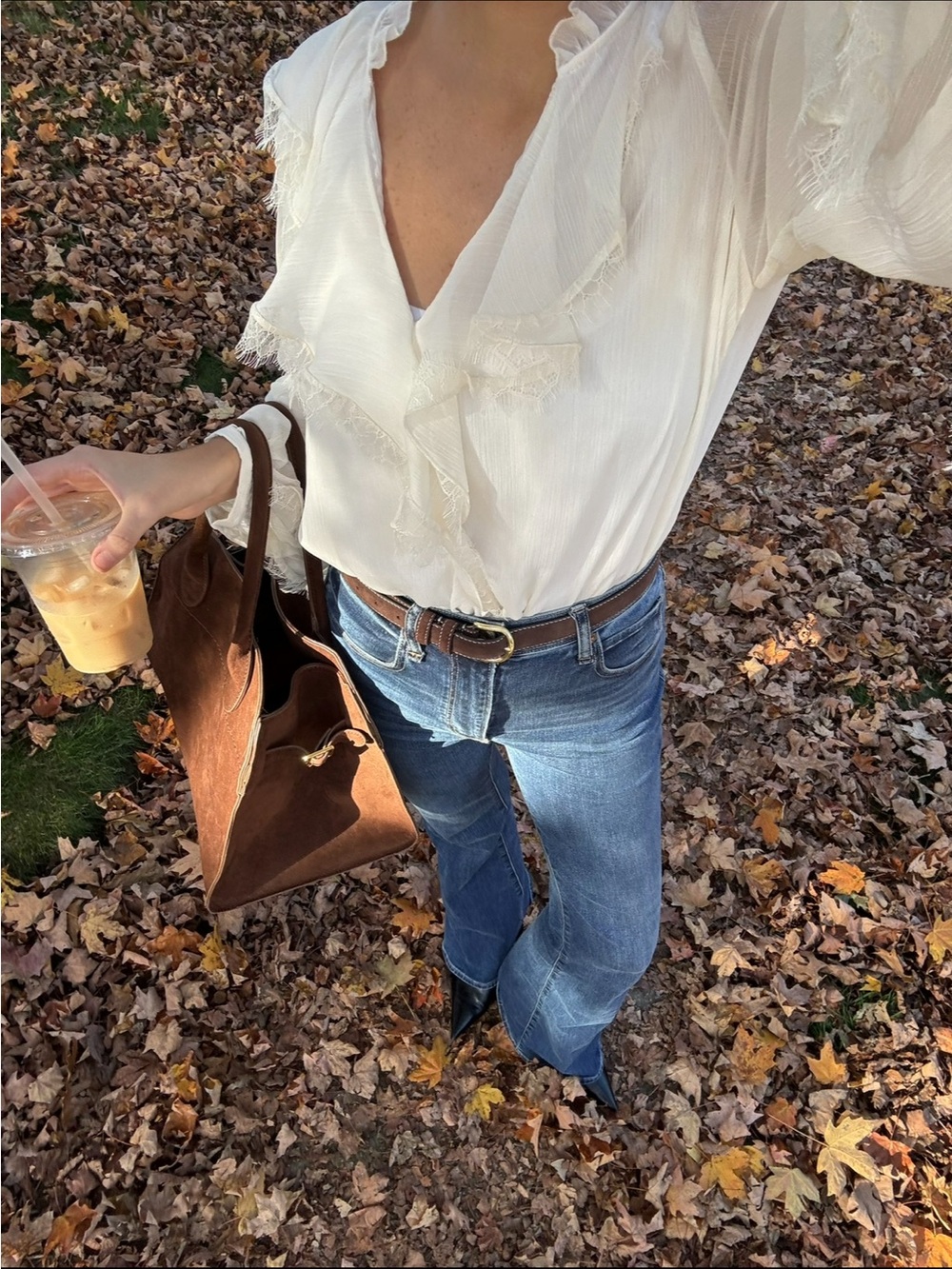 Zara Off-White Ruffle V-Neck Blouse - Picture 3 of 3